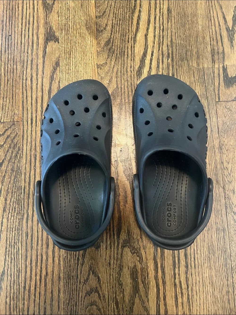 CROCS Kids Classic Clogs in Black